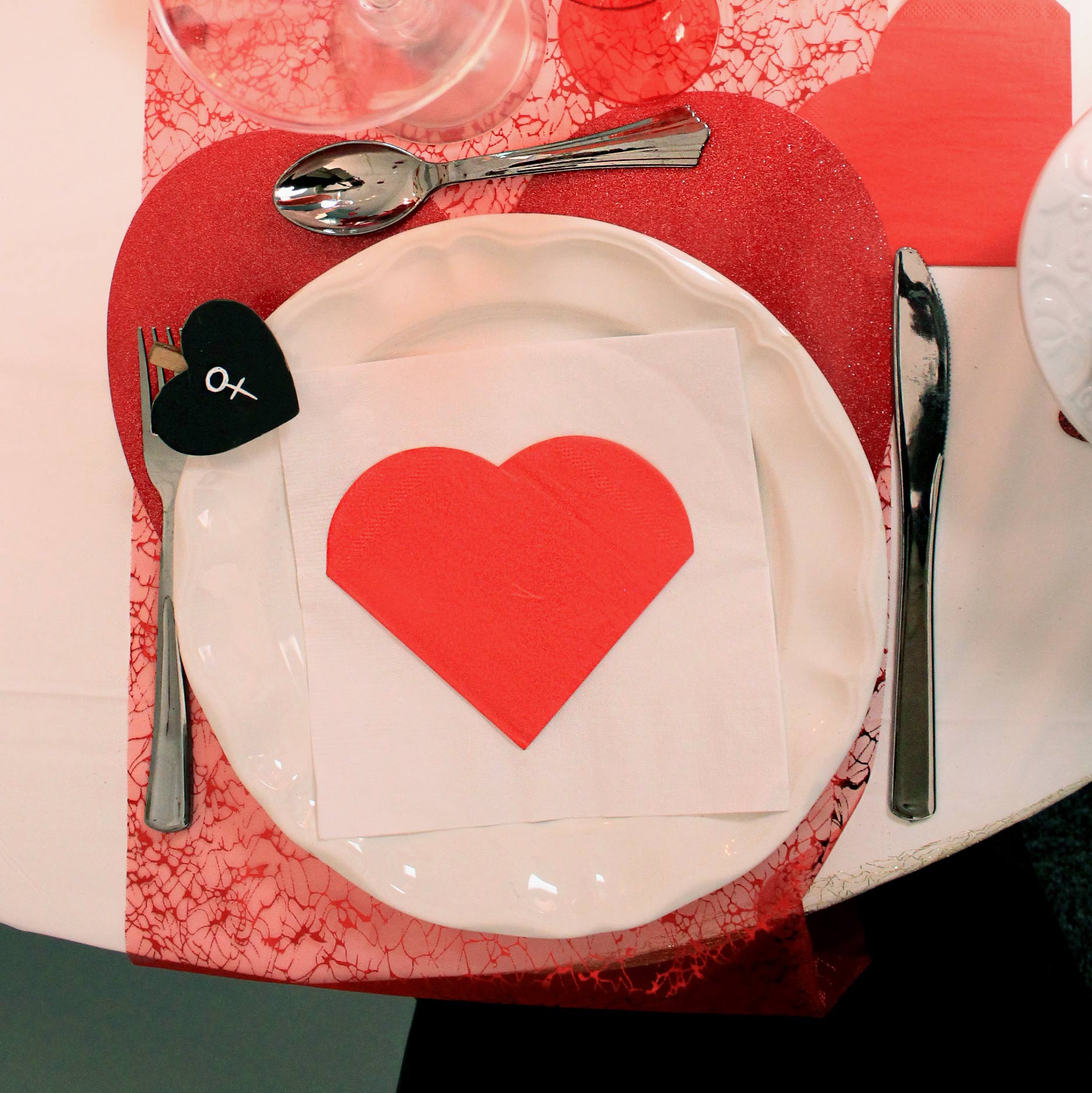 900 Coriandoli A Forma Di Cuore In Schiuma E Tessuto - Decorazione Romantica Per Matrimoni, San Valentino, Festa Di Anniversario, Colore Rosso