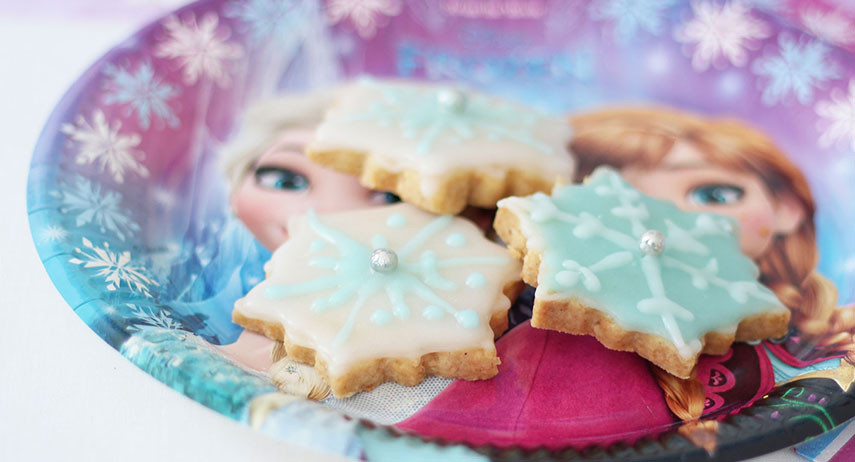 Biscottini a tema Frozen per la tua piccola fan